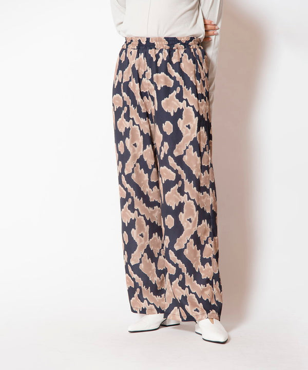 printed pants