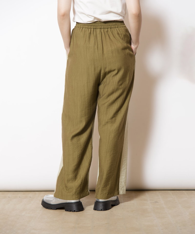 L.KHAKI styling(158cm)