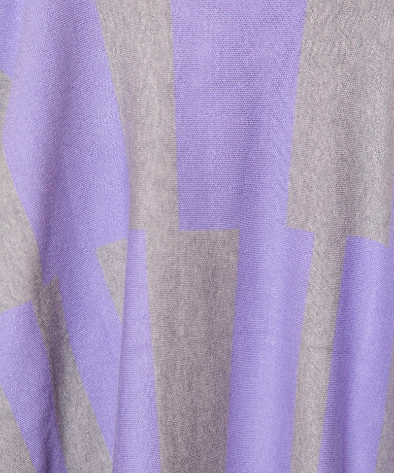 GRAY zoom