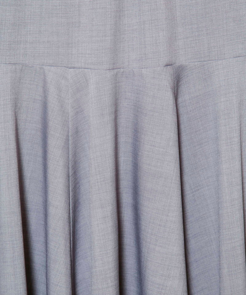 GRAY zoom