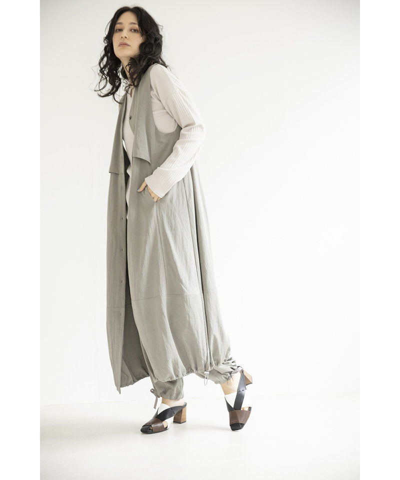 GRAY KHAKI styling(167cm)
