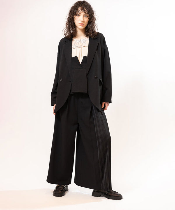 Back-tuck jacket