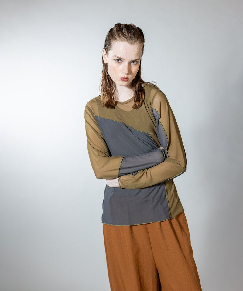 KHAKI×D.GRAY