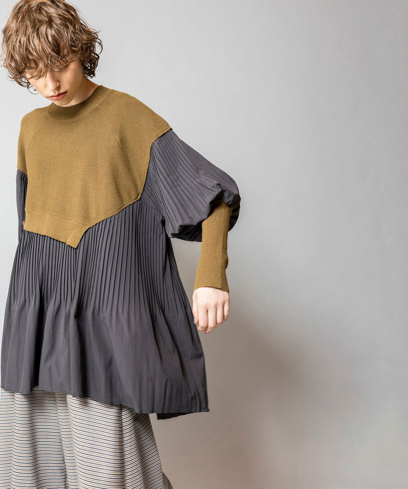 KHAKI styling