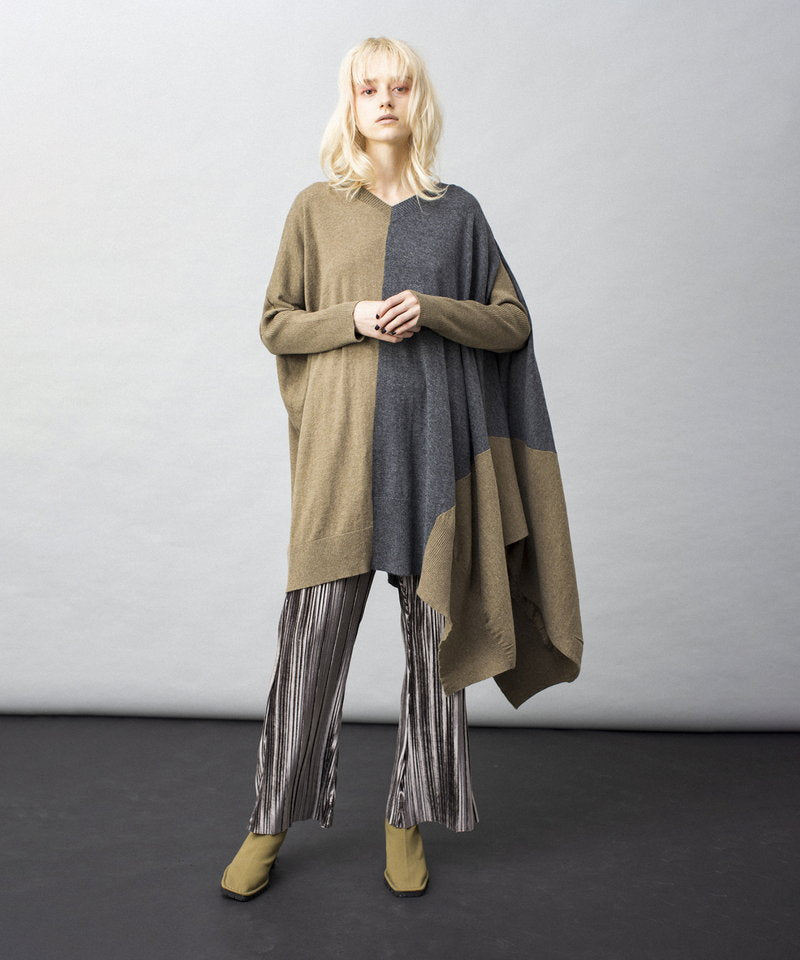 KHAKI styling