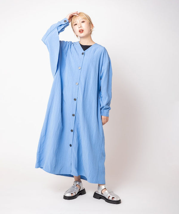 Back gathered light coat