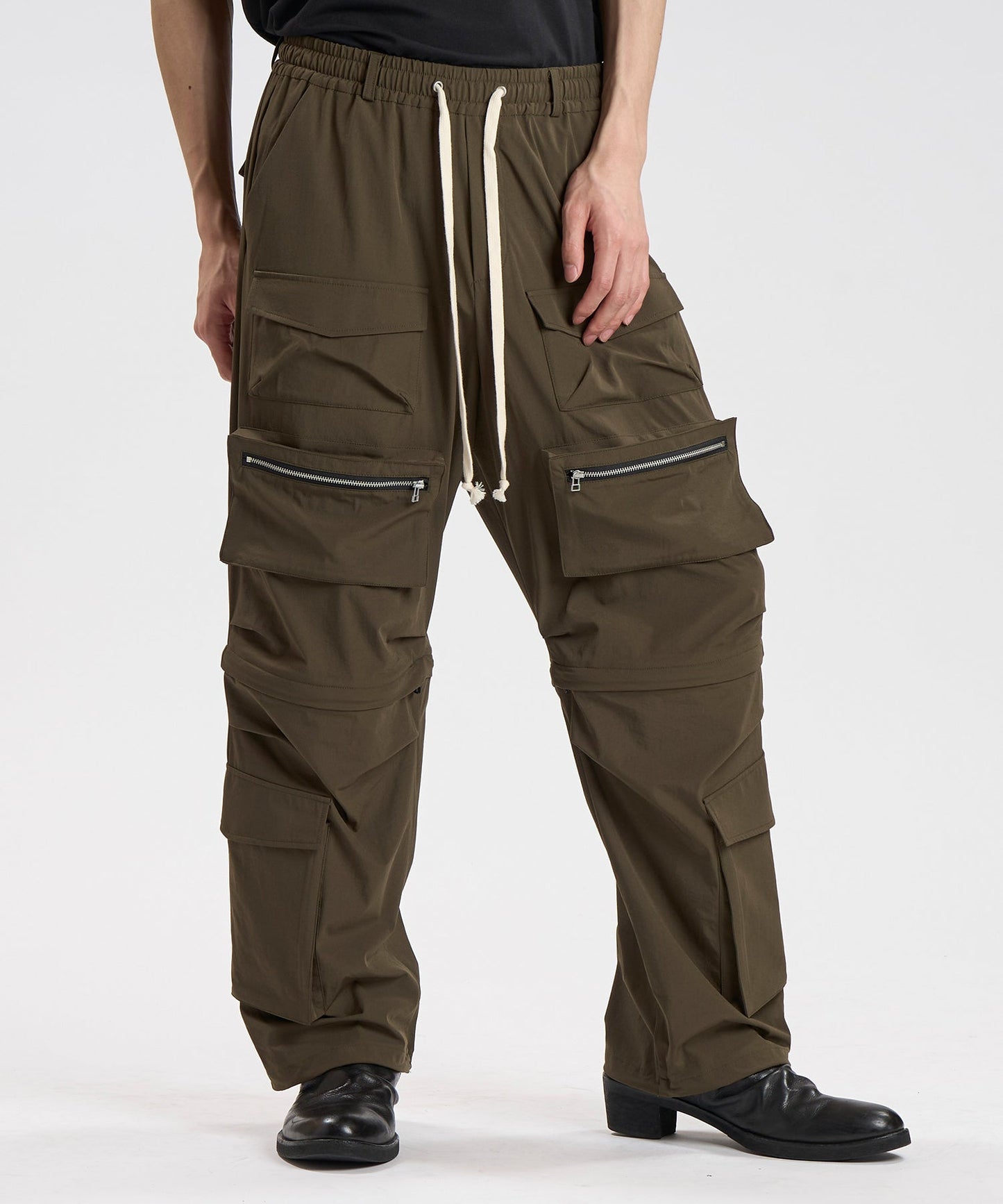 KHAKI