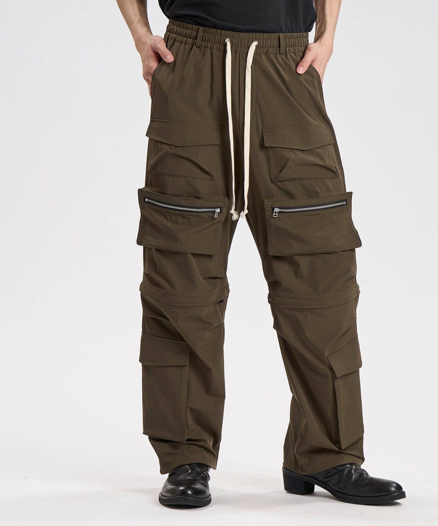 KHAKI