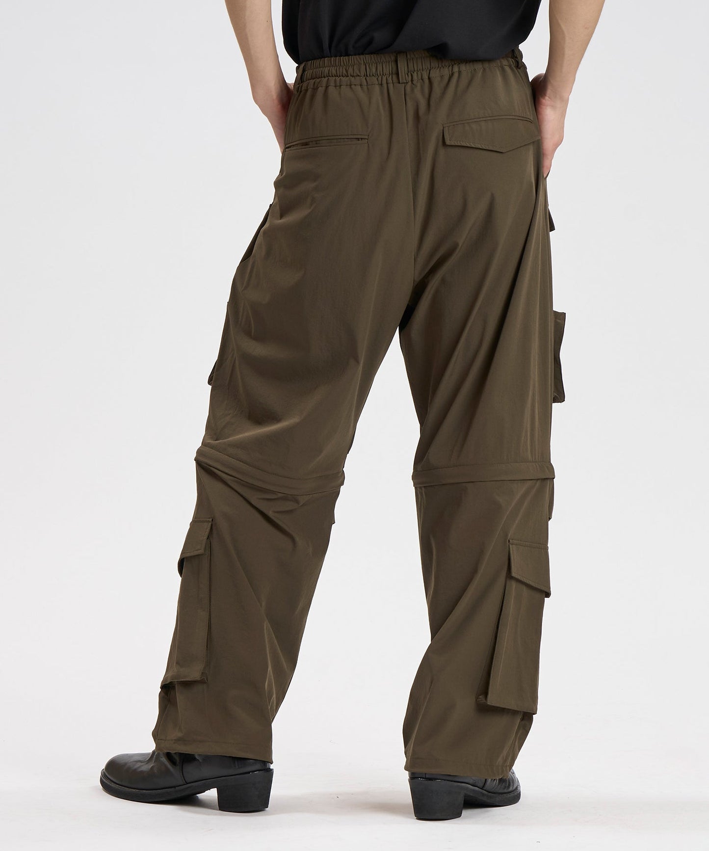 KHAKI