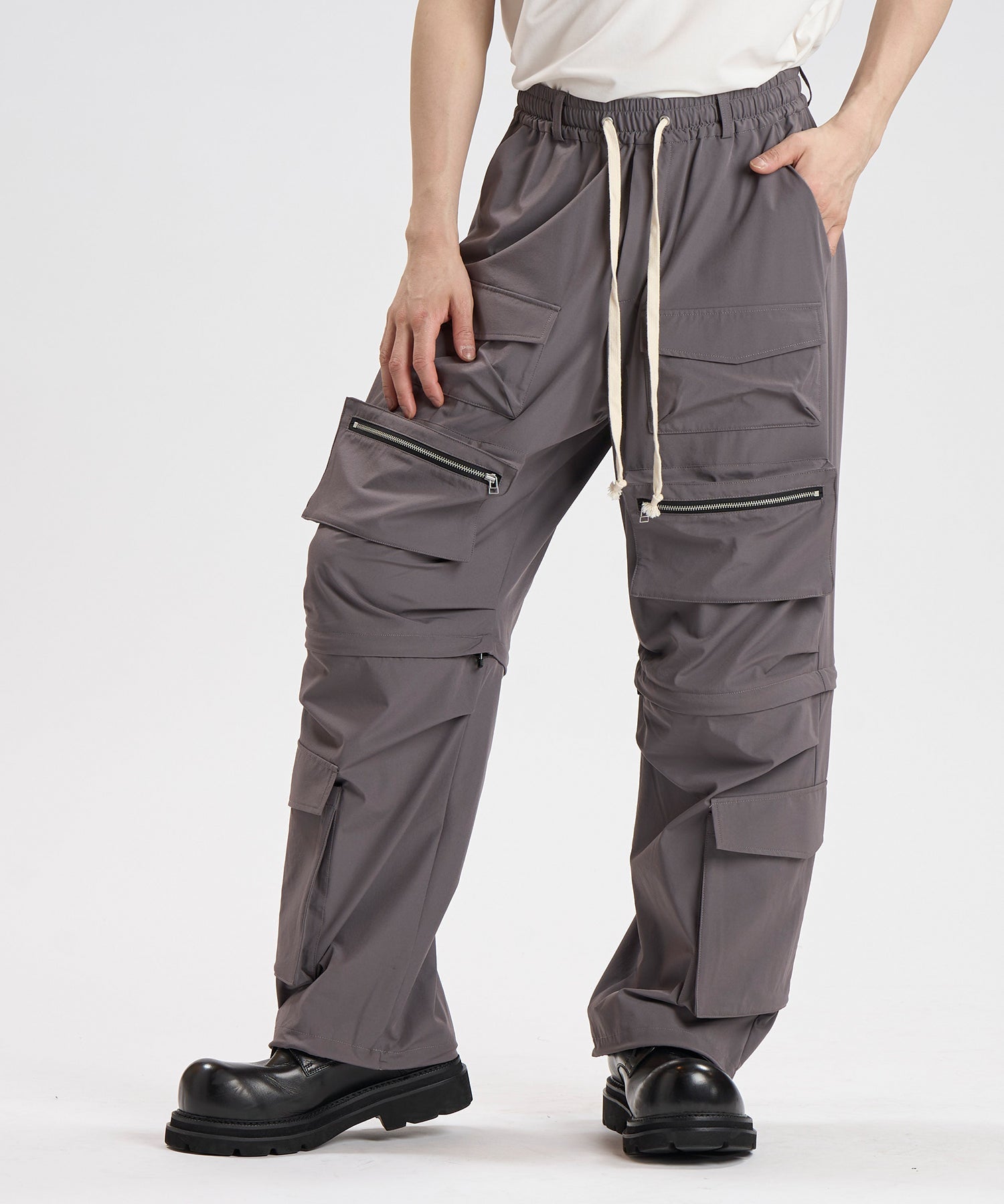 GRAY