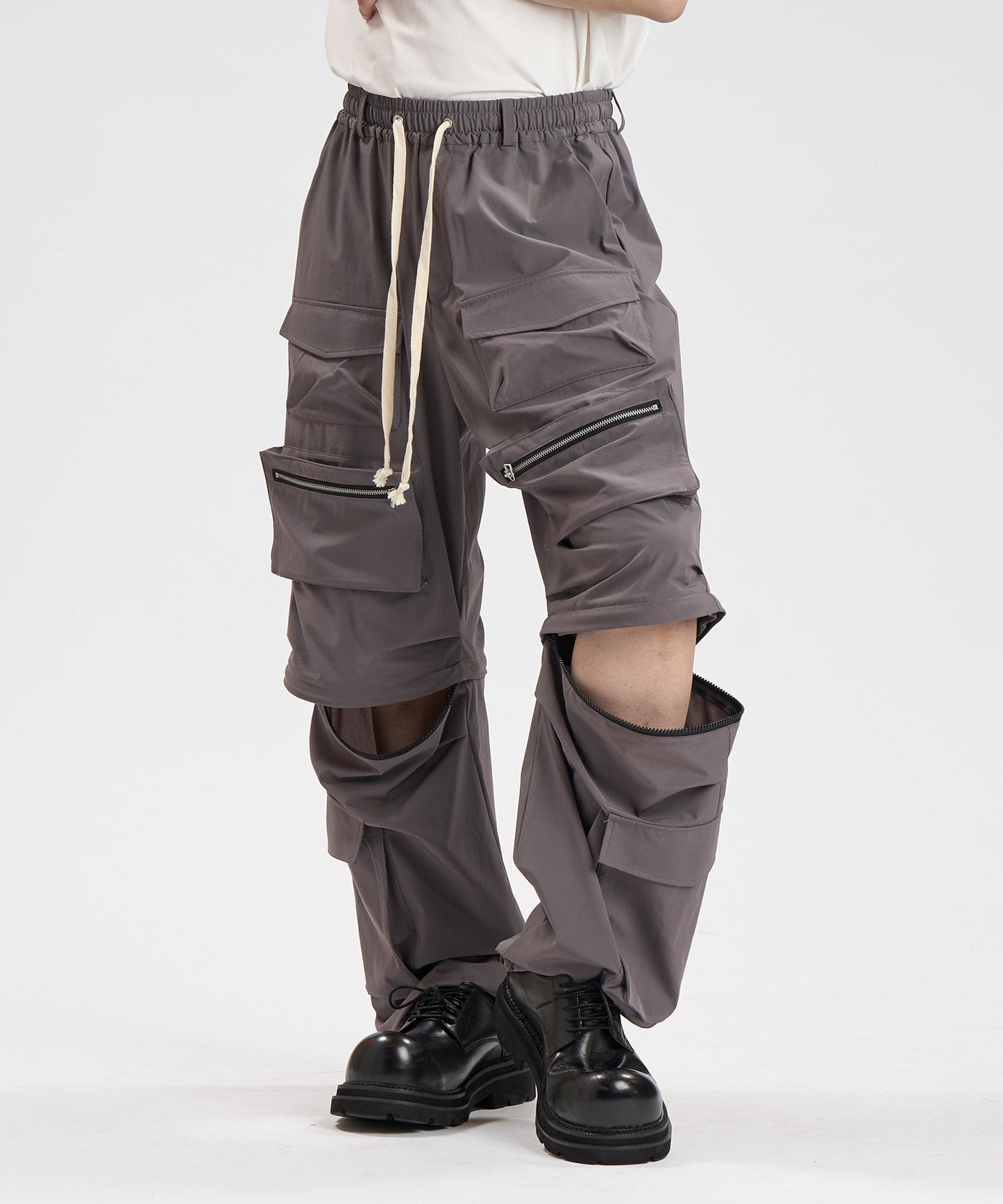GRAY