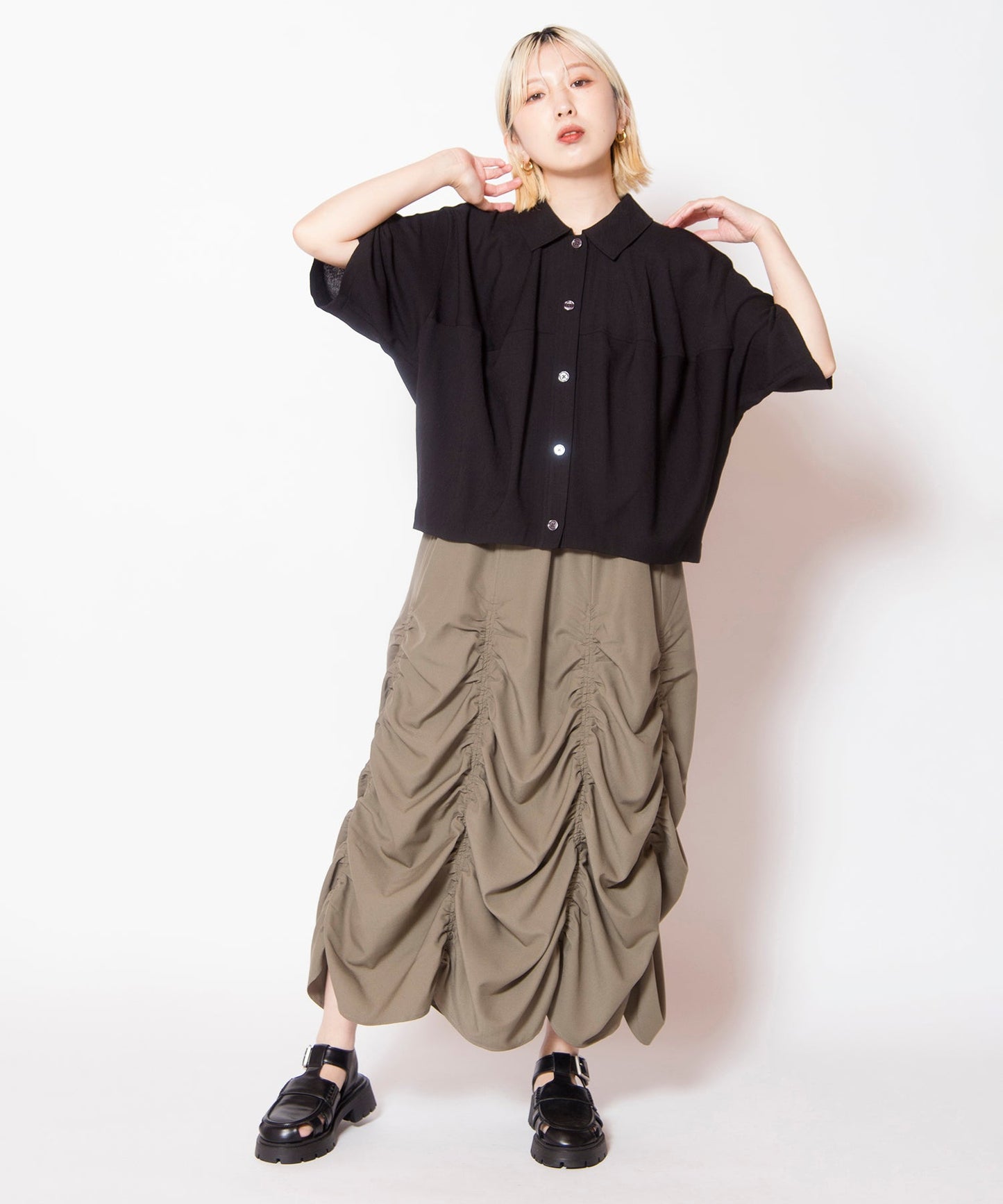 KHAKI styling(159cm)