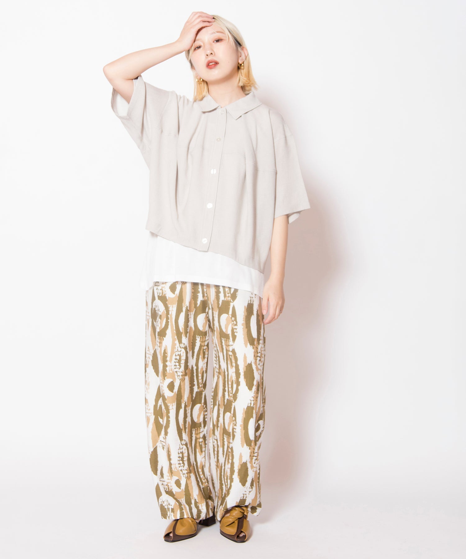 KHAKI styling(159cm)