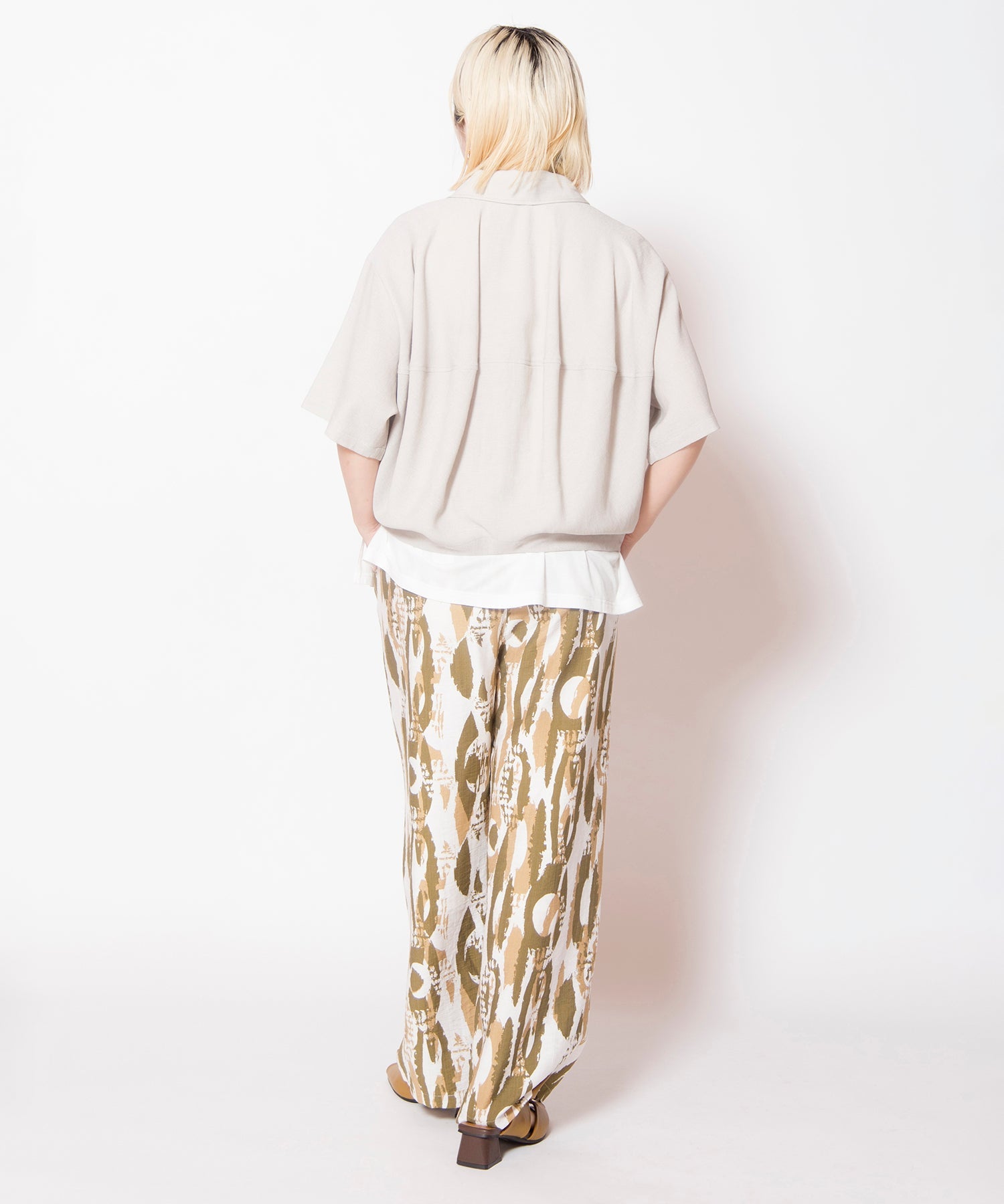 KHAKI styling(159cm)