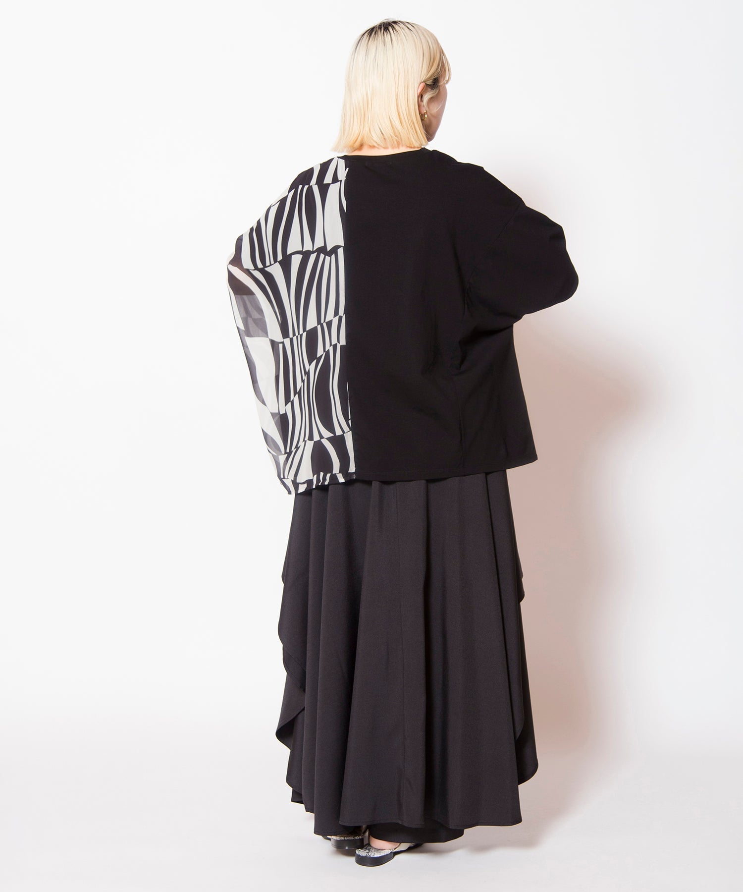 切替アシンメトリーTシャツ – OSMOSIS・NO ID.