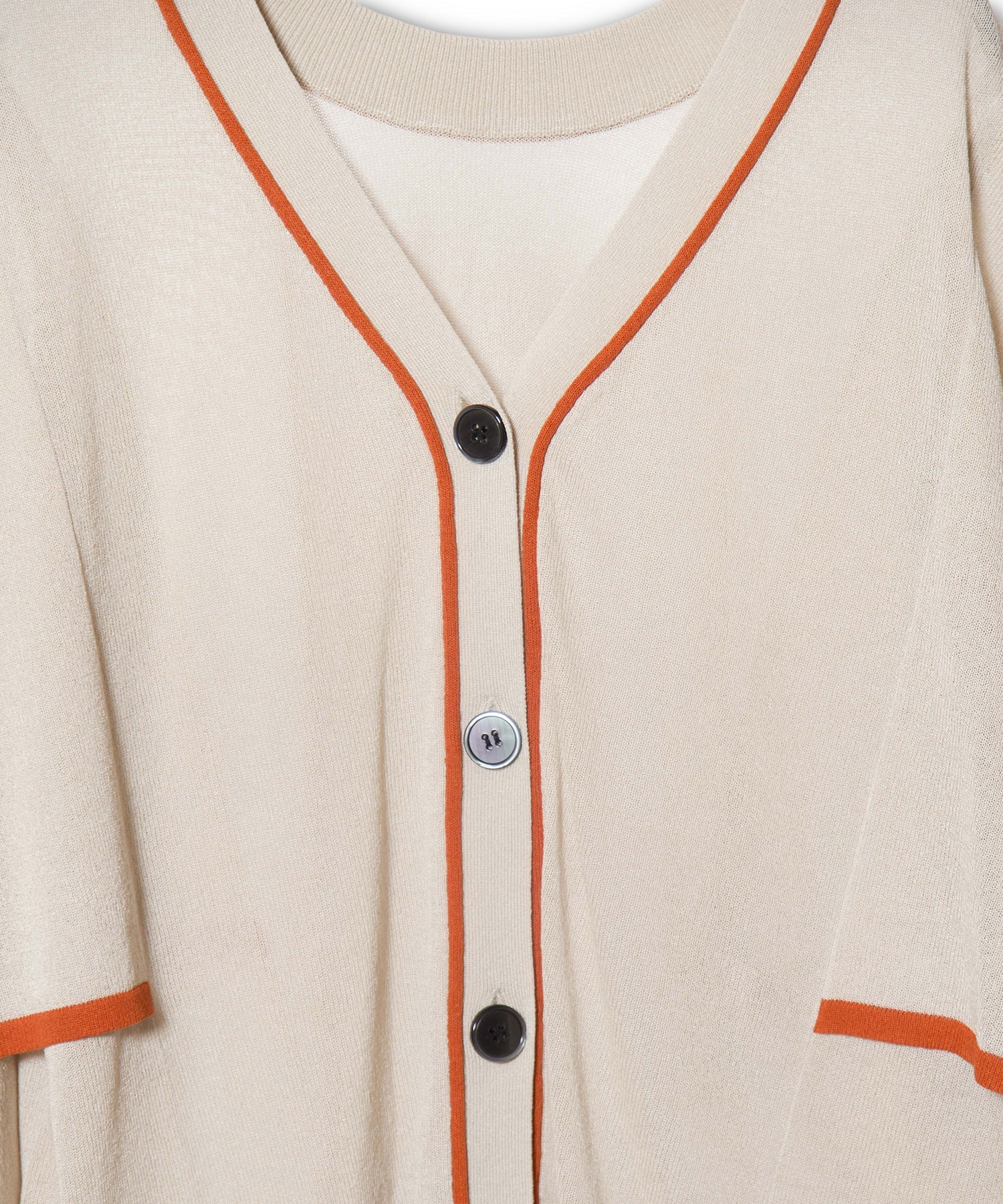 L.BEIGE zoom