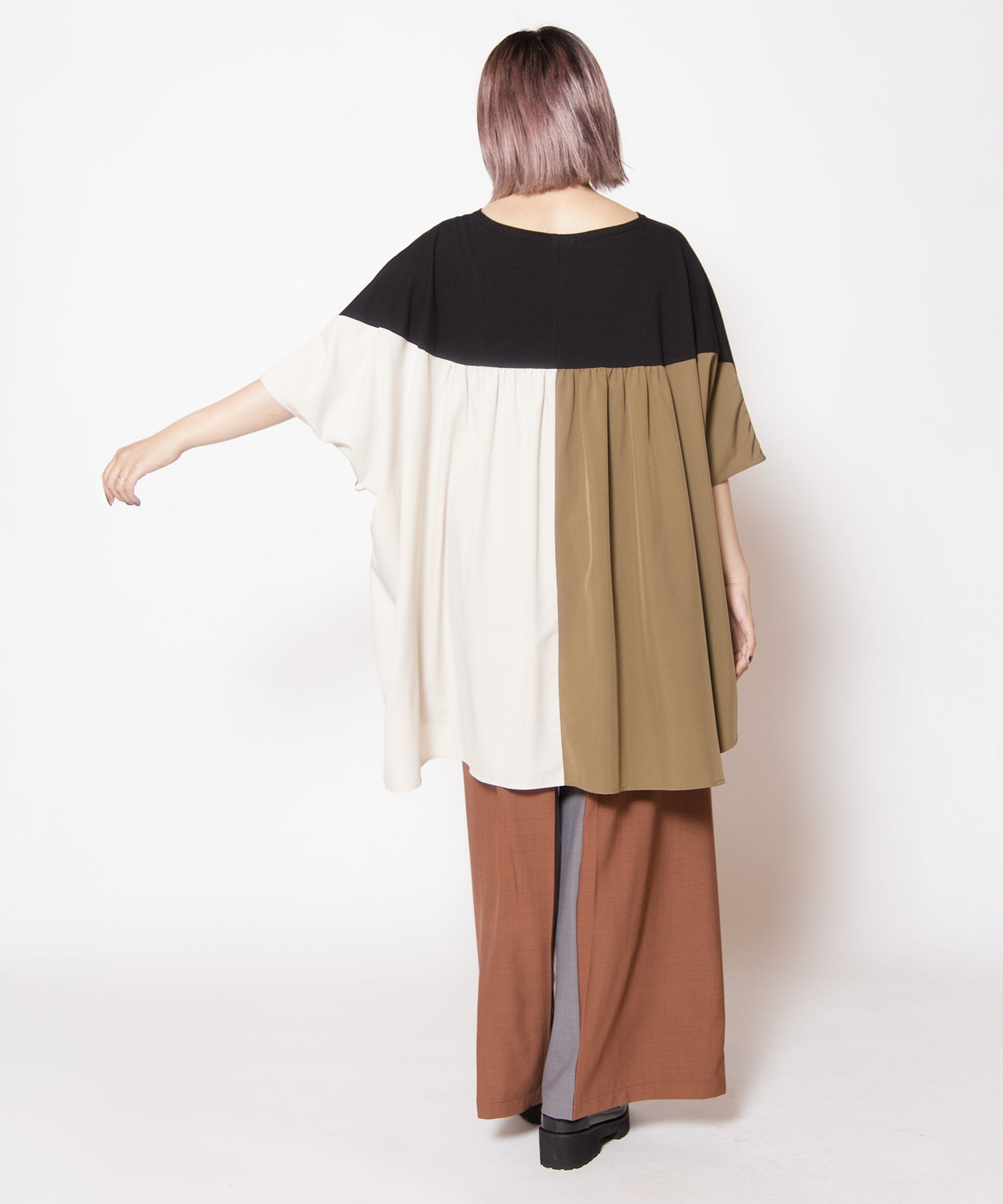 KHAKI styling(159cm)