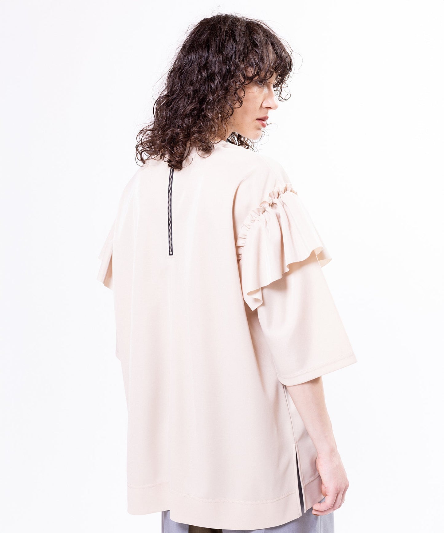 L.BEIGE styling