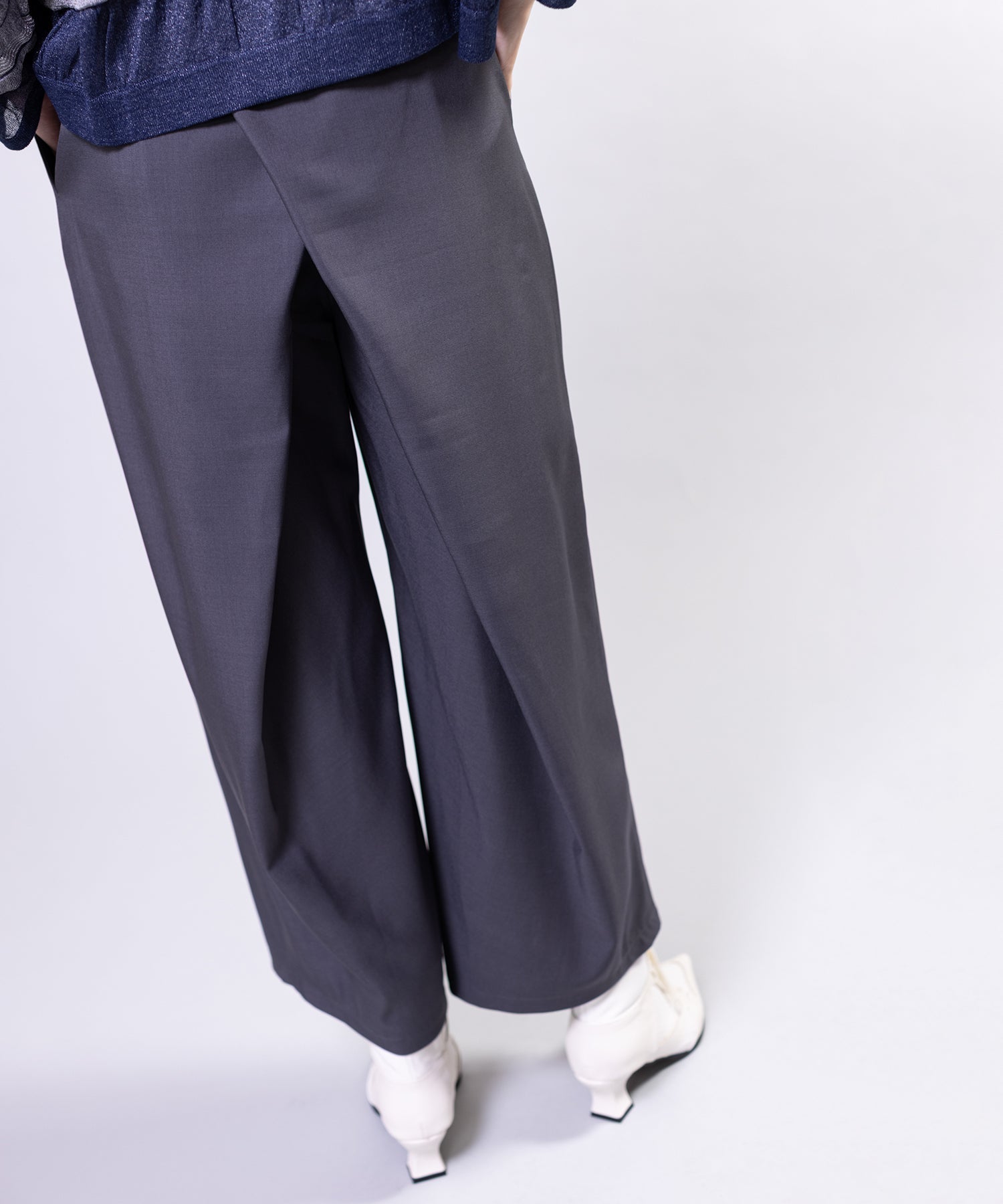 GRAY styling