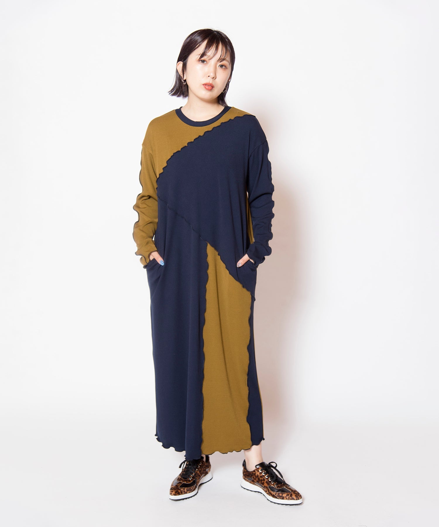 KHAKI styling(159cm)