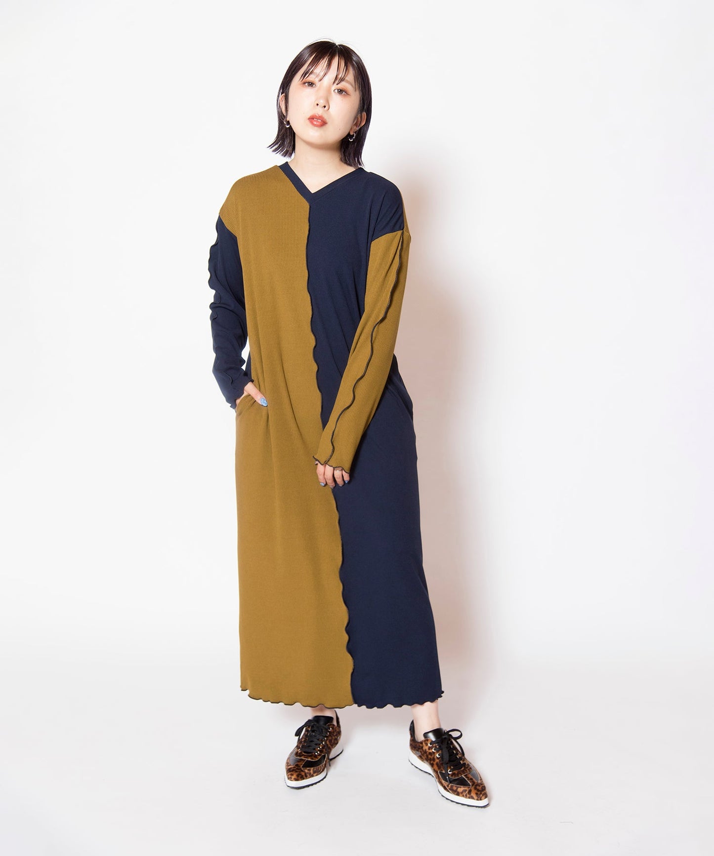 KHAKI styling(159cm)