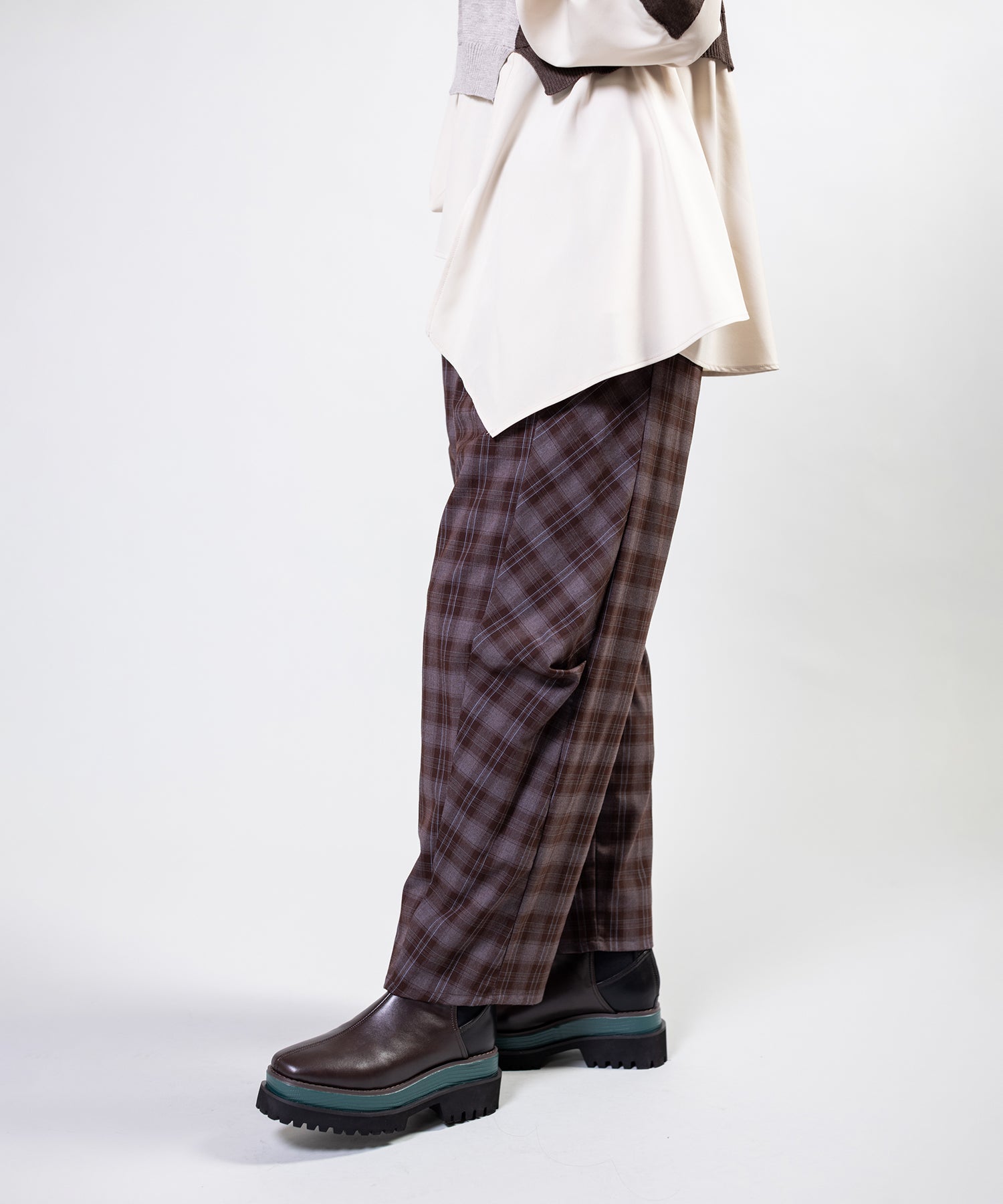BROWN styling(167cm)