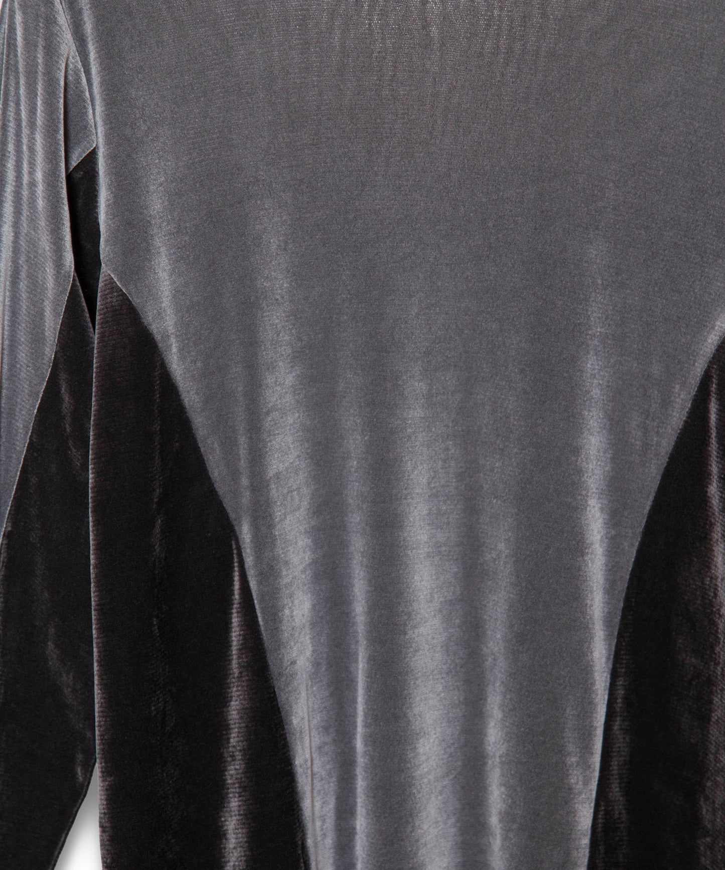 GRAY zoom