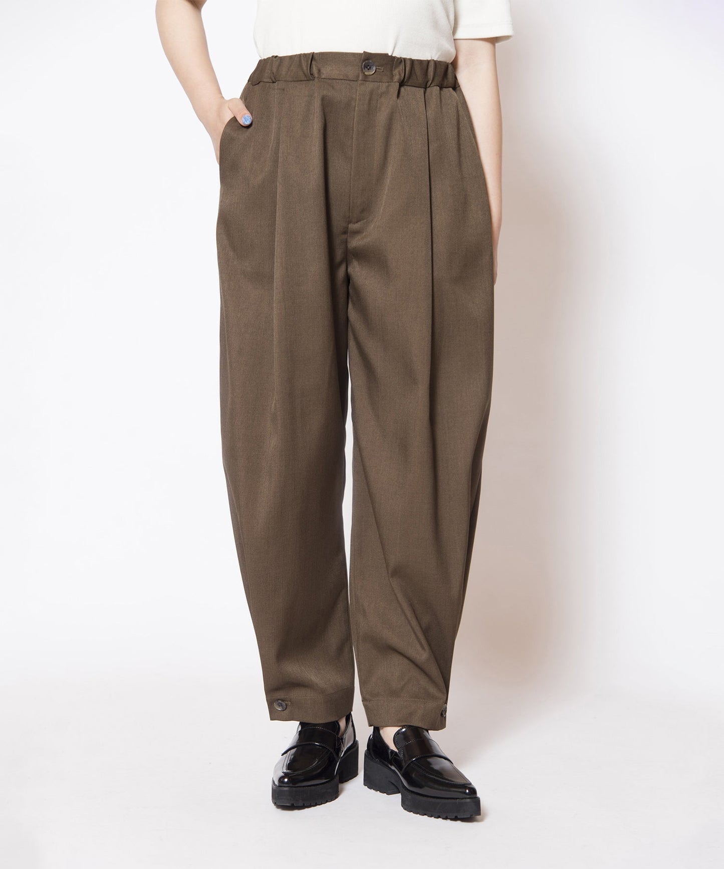 BROWN KHAKI styling(159cm)