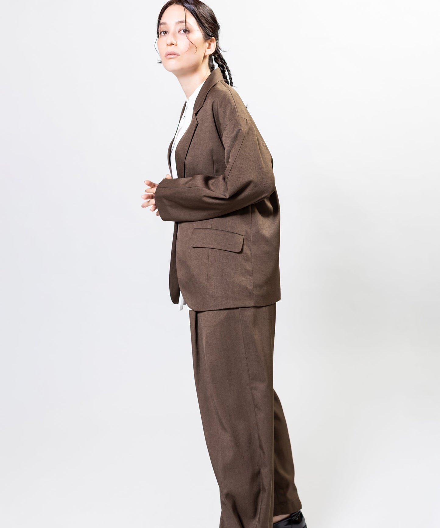 BROWN KHAKI styling(167cm)