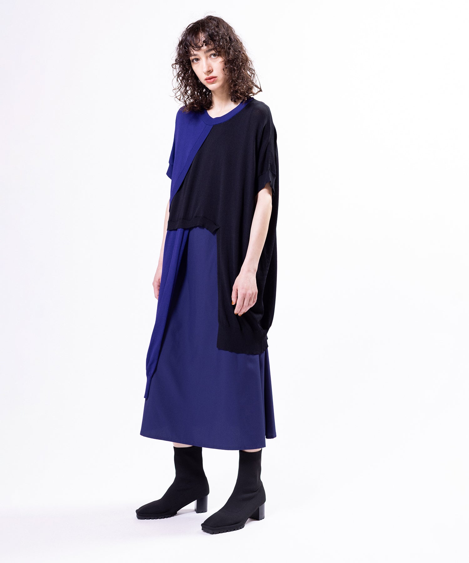 NAVY styling