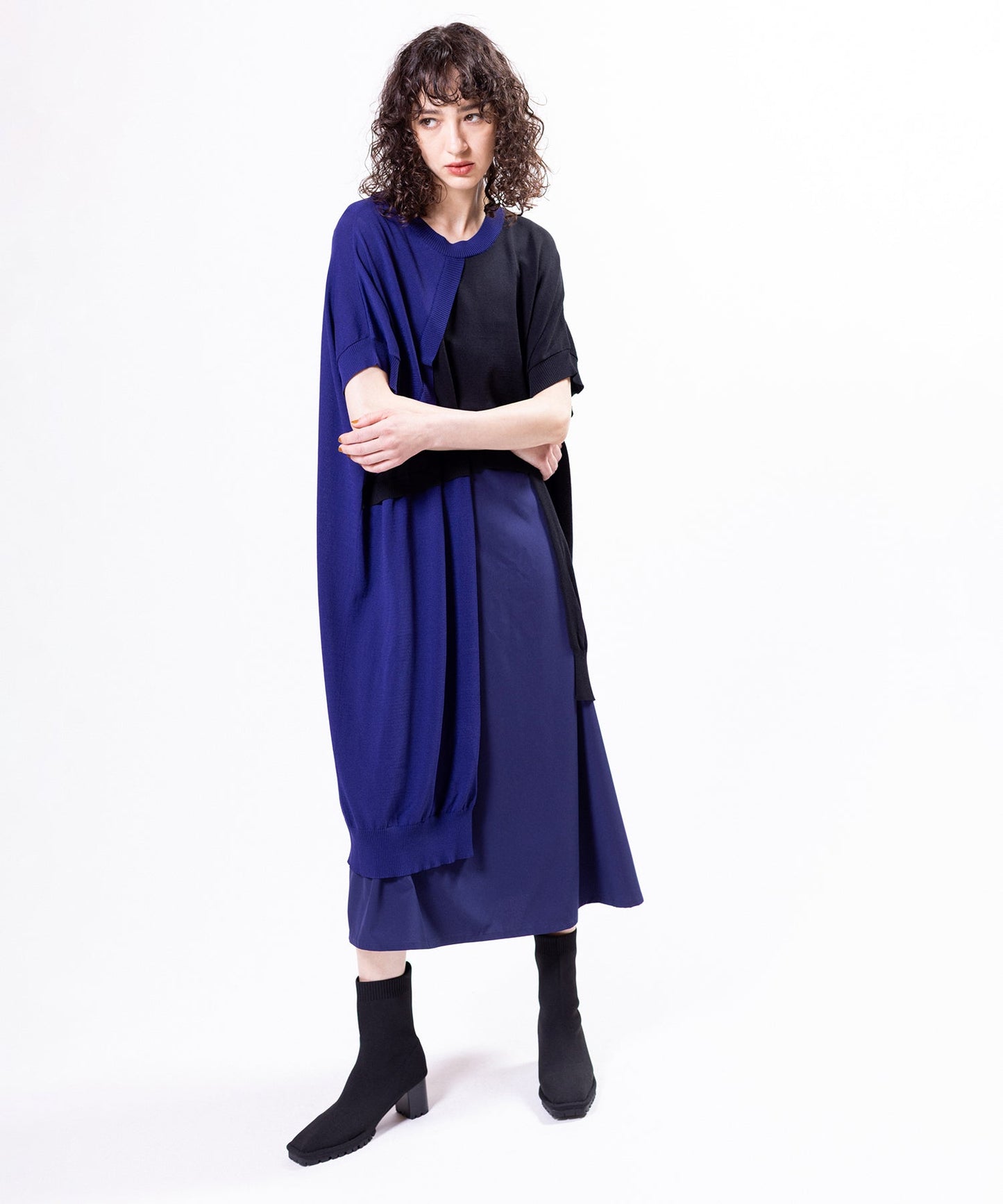 NAVY styling