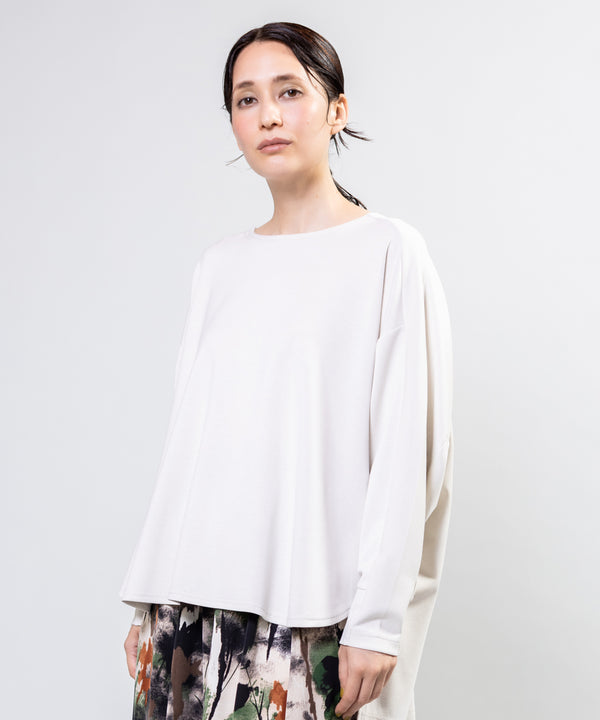Backside Tuck Pullover