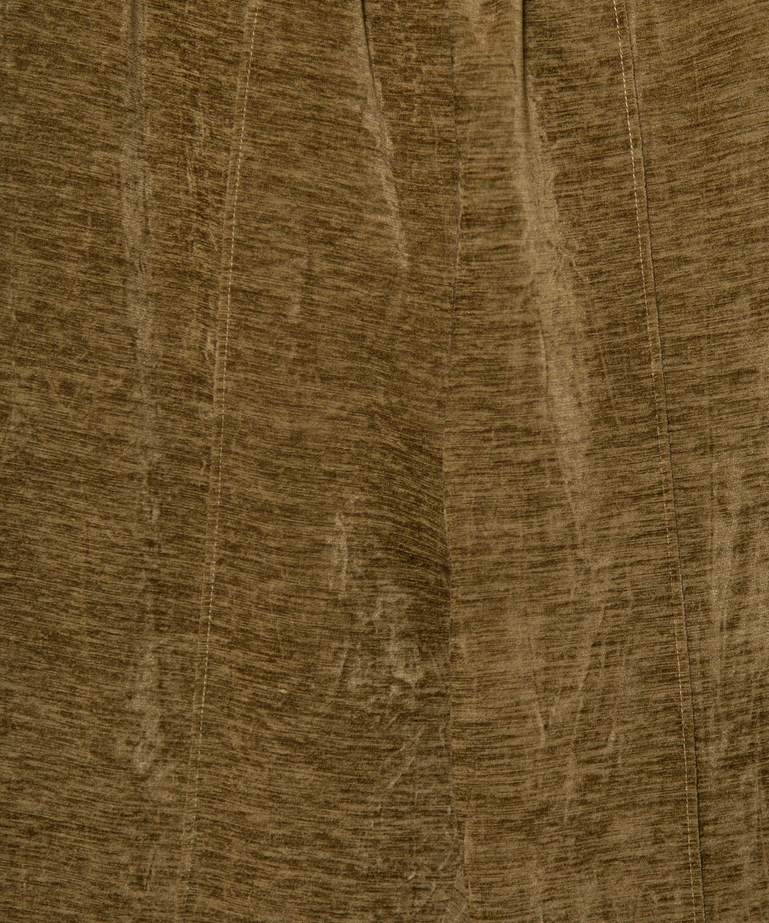 KHAKI zoom