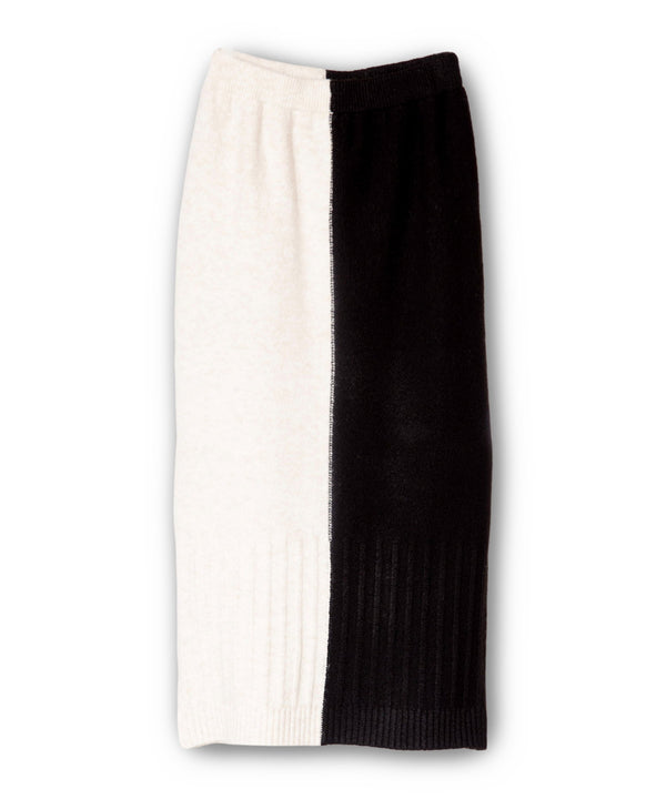 Two-tone knit skirt