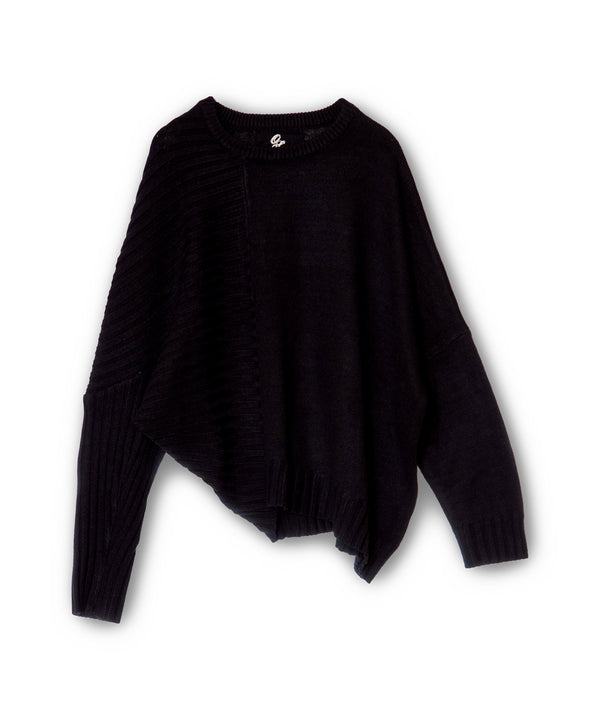 Asymmetrical knit pullover